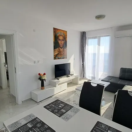 Diamond Luxus 22 *
